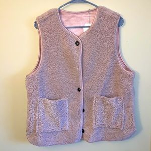NWT korean fuzzy pink vest